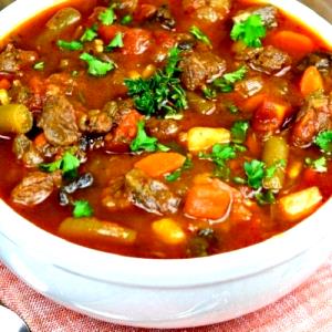1 Cup Beef with Vegetables Soup (Including Carrots, Broccoli, and/or Dark-Green Leafy, No Potatoes, Mixture)
