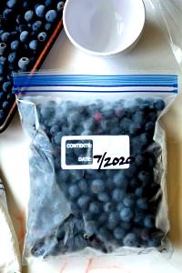 1 Cup Blueberries, Frozen, Bag