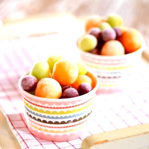 1 Cup Cantaloupe Balls, Frozen