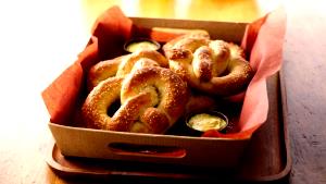 1 Cup Cheese Filled Pretzels