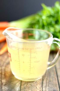 1 Cup Chicken Broth, Low Sodium
