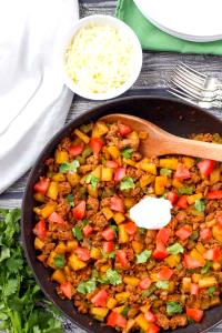 1 Cup Chicken or Turkey, Potatoes and Vegetables (Mixture)