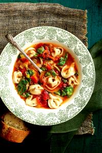 1 Cup Chicken & Prosciutto Tortelloni