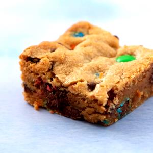1 Cup Chips Peanut Butter Coated Candies