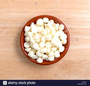 1 Cup Chips White Chocolate Candies