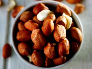 1 Cup Chopped Oil Roasted Peanuts (with Salt)