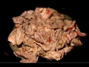 1 Cup Cooked, Diced Hog Maws (Stomach)