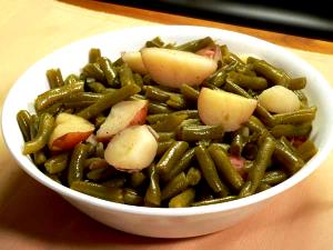 1 Cup Cooked Green Beans and Potatoes (Fat Not Added in Cooking)