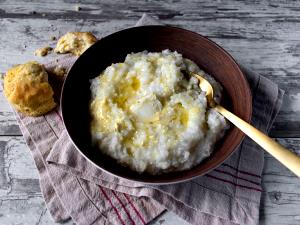 1 Cup Cooked Grits (Fat Added in Cooking)