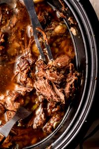 1 Cup Cooked, Shredded Cooked Beef Head