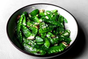 1 Cup Cooked Snowpea (Pea Pod, Fat Not Added in Cooking)