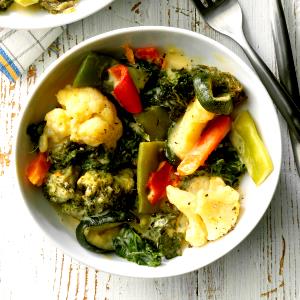 1 Cup Cooked Vegetable Combinations with Cheese Sauce