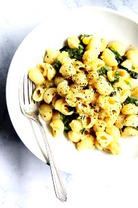 1 Cup Corn Pasta (Cooked)