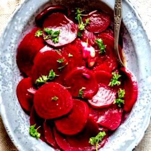 1 Cup Diced Cooked Beets (from Canned, Fat Added in Cooking)