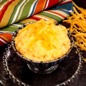 1 Cup, Dry, Yields Quick Grits with Cheese (Fat Added in Cooking)