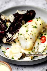 1 Cup Flaked Steamed or Poached Cod