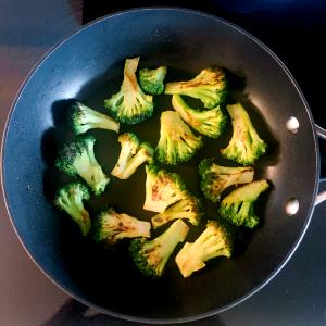 1 Cup, Flowerets Cooked Broccoli (from Frozen)