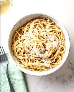 1 cup frozen (134 g) Spaghetti Cacio E Pepe