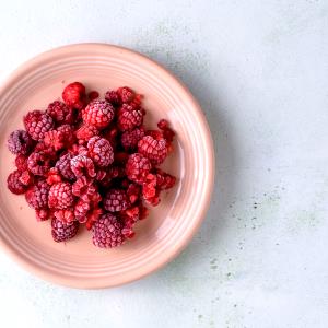 1 Cup Frozen Fruit, Raspberries