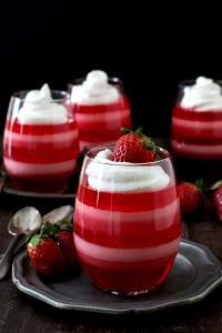 1 Cup Gelatin Dessert with Fruit and Whipped Cream