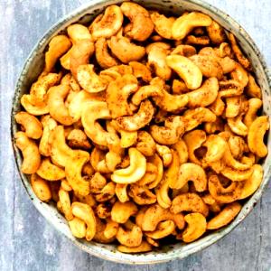 1 Cup Halved And Whole Dry Roasted Cashew Nuts (with Salt Added)