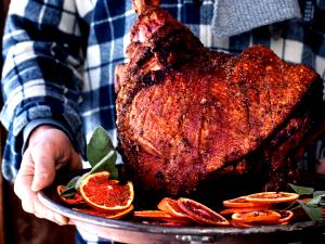 1 Cup Ham (Whole, Cured, Roasted)