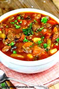 1 cup Hearty Vegetable Beef Soup (Cup)