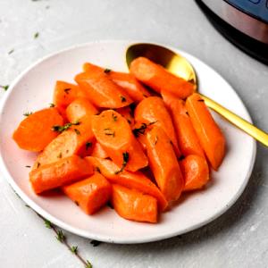 1 Cup Mashed Cooked Carrots (from Frozen, Fat Not Added in Cooking)
