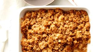 1 Cup Oatmeal Crisp W/Apples