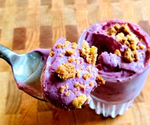1 cup Oregon Blackberry Frozen Custard (Small)