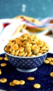 1 Cup Oyster Crackers