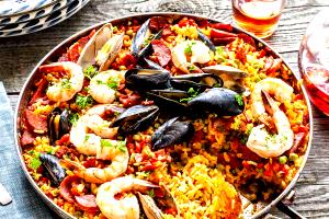 1 Cup Paella with Seafood