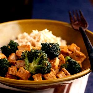 1 Cup Pork, Tofu and Vegetables in Soy-Base Sauce (Including Carrots, Broccoli, and/or Dark-Green Leafy, No Potatoes, Mixture)