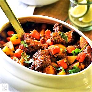 1 Cup Potato From Puerto Rican Beef Stew with Gravy