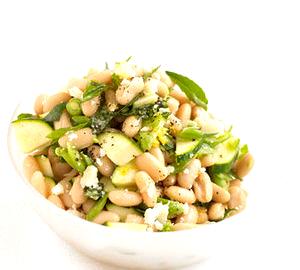 1 cup prepared (220 g) Digestive Health Yellow Carrots, Navy Beans & Spinach in Garlic Herb Sauce