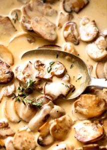 1 cup prepared Mushrooms in Cream Sauce
