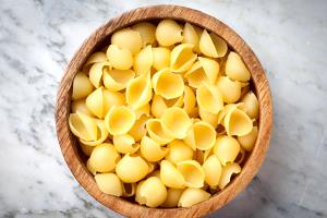 1 cup prepared Shells & White Cheddar