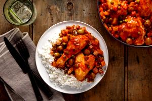 1 Cup Puerto Rican Style Chicken Fricasse Gravy or Sauce