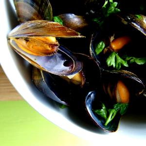 1 Cup Salt & Pepper Mussels