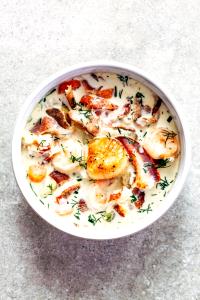 1 Cup Seafood Soup with Potatoes and Vegetables