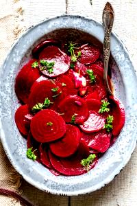 1 Cup Slices Cooked Beets (from Canned, Fat Not Added in Cooking)