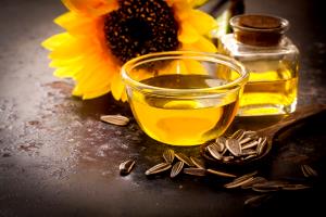 1 Cup Soybean and Sunflower Oil