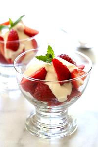 1 cup Strawberry Romanoff