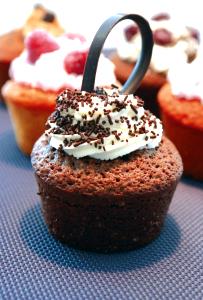 1 Cupcake (2-3/4" Dia) Cupcake (Not Chocolate)