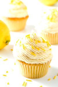 1 cupcake (83 g) Lemon Ice Cupcake