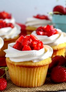 1 cupcake (83 g) Strawberry Shortcake Cupcakes