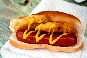 1 dog (56 g) Hot Dogs