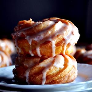 1 donut (21 g) Mini French Crullers