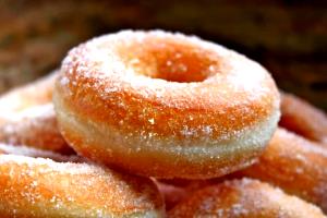 1 Doughnut Donut, Creme, Yeast-Leavened