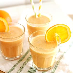 1 drink (20 oz) Lemon Julius Fruit Drink (Medium)